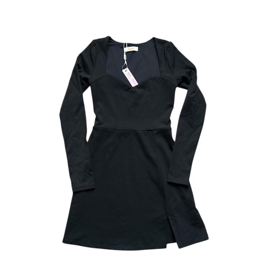 QINSEN Black Mini Dress Long Sleeve Stretch Slit Size M Witchy Goth Sexy Vamp